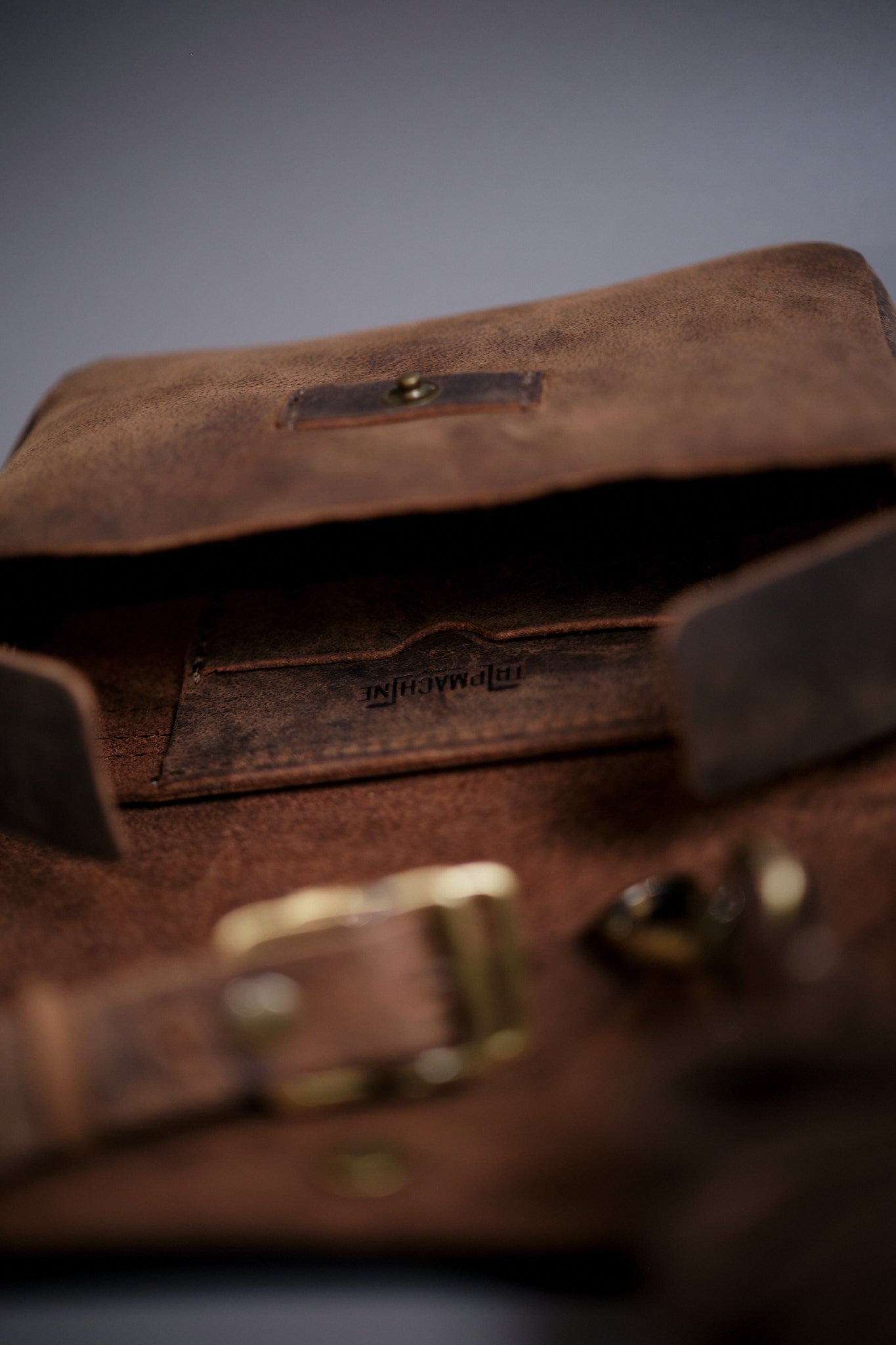 Sidekick moto pouch