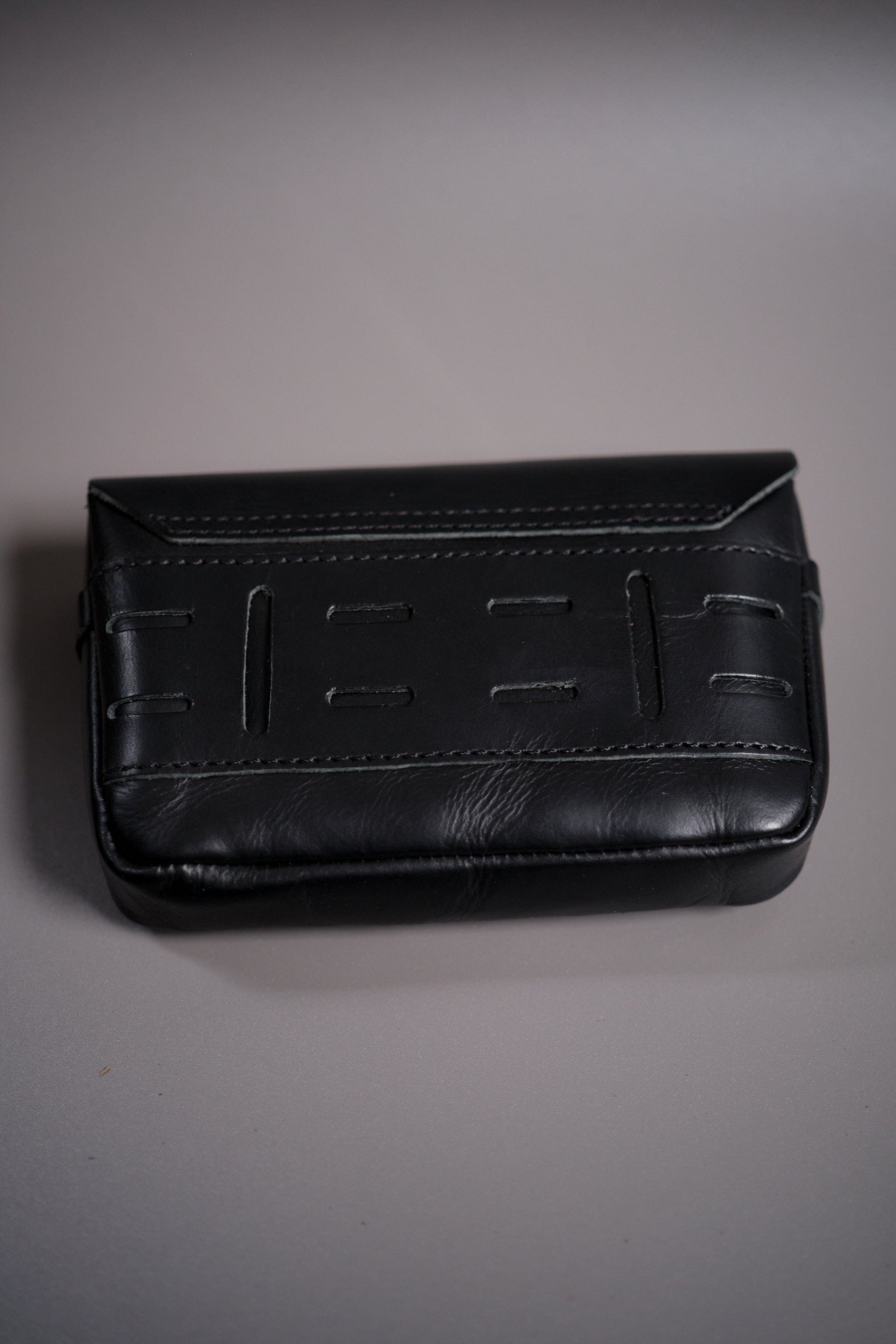 Sidekick moto pouch