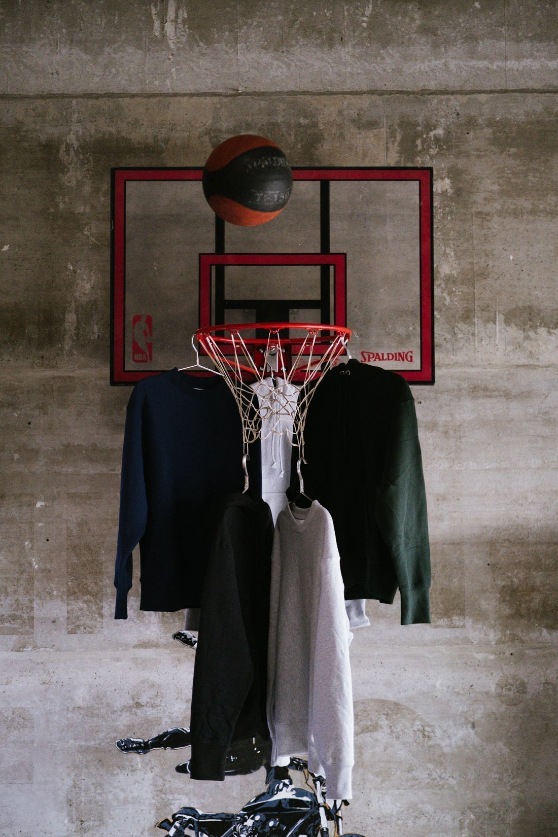 Power Goods : basics solides et intemporels par les créateurs de Service Works