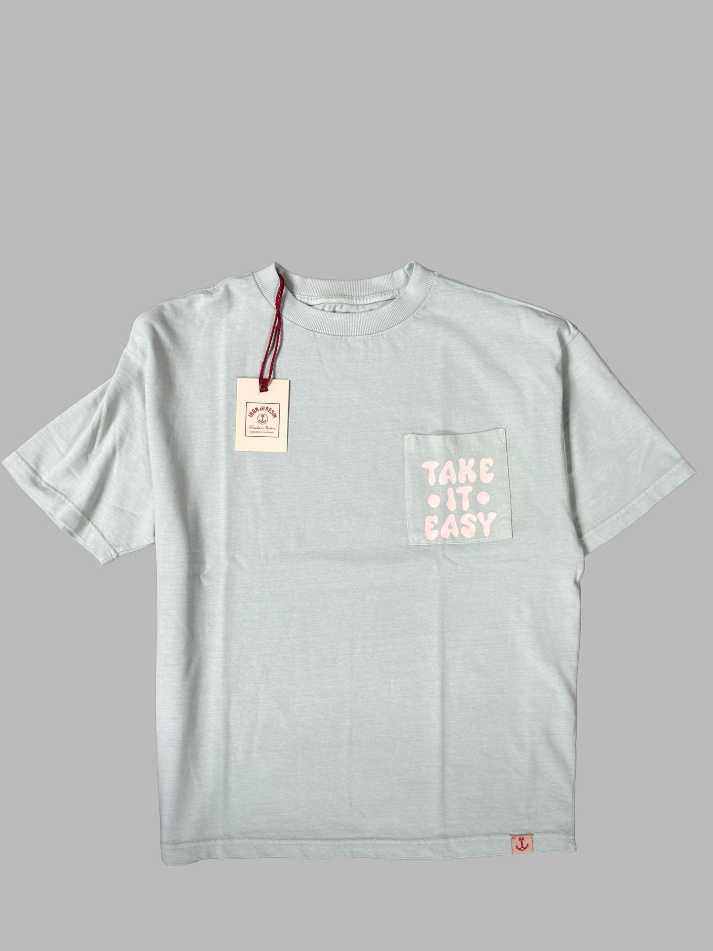TAKE IT EASY POCKET TEE